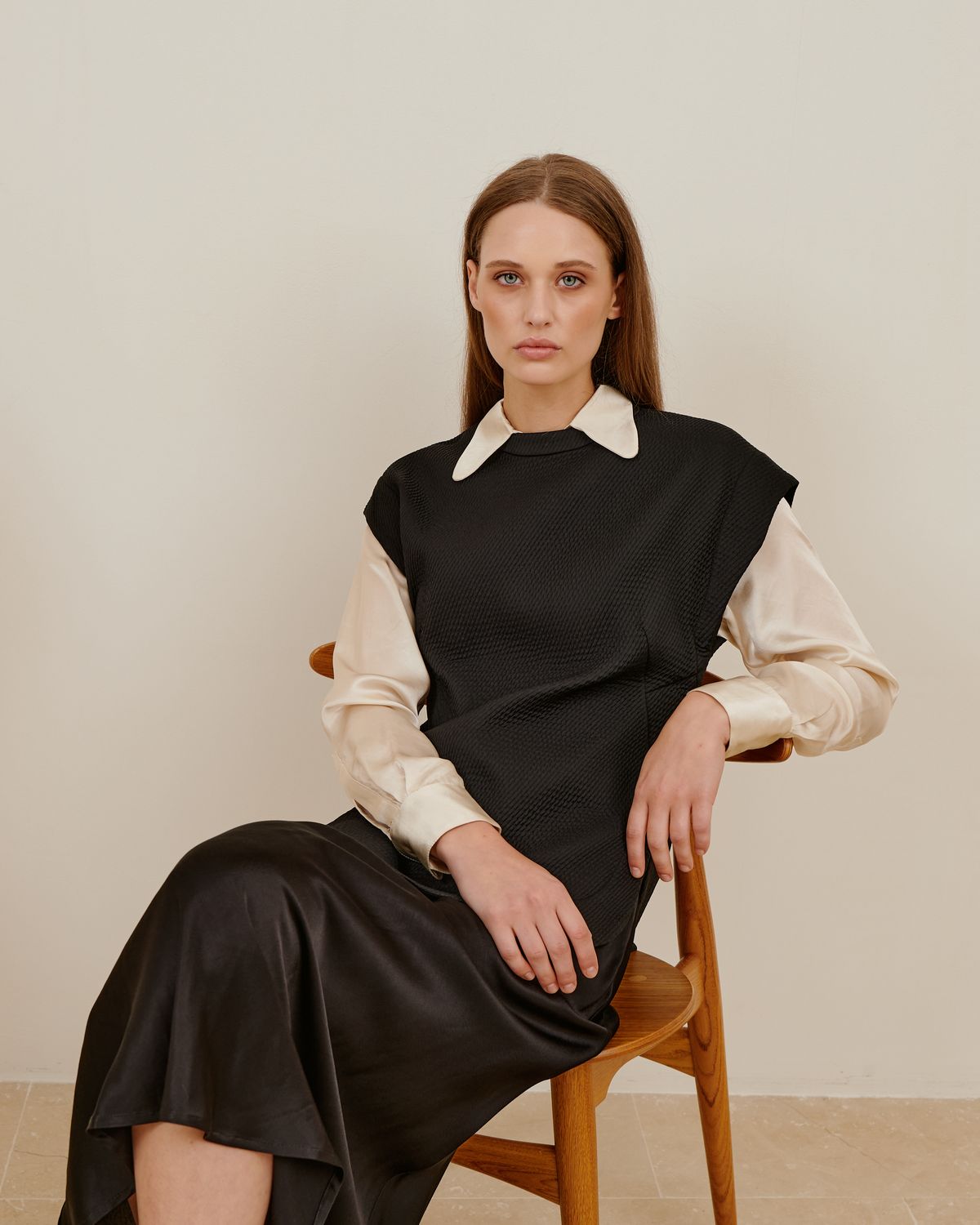 ANTALIA SATIN NERO